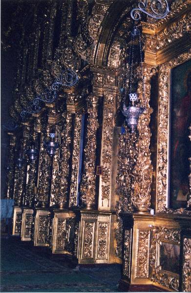 24 Santuario fuori mosca